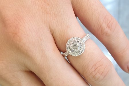 תכשיטי יהלומים לאישה