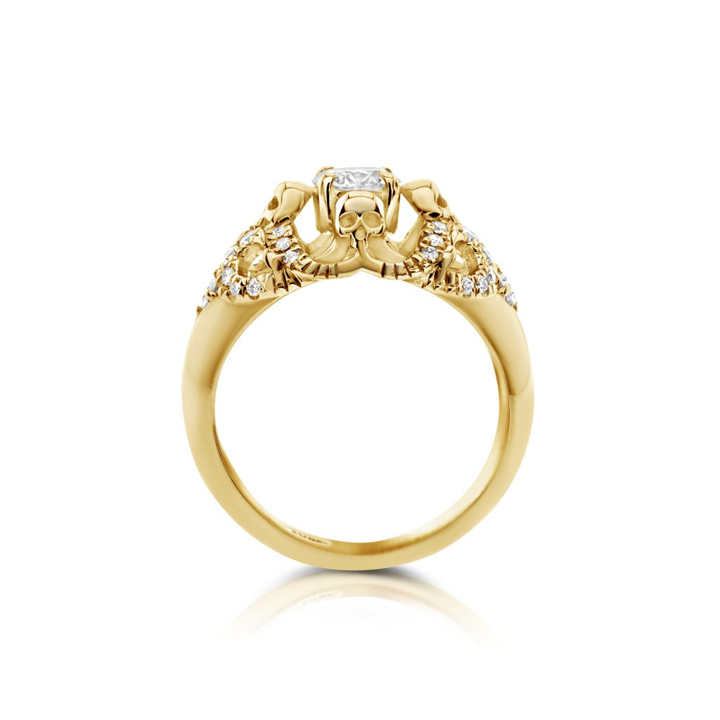 טבעת אירוסין "גולגולת" מעוטרת זהב צהוב